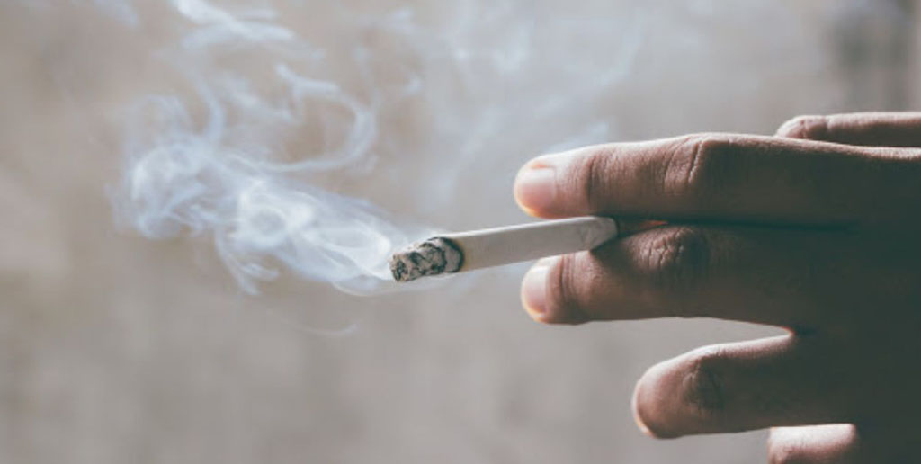 نوعی بیماری کشنده که افراد سیگاری را تهدید میکند