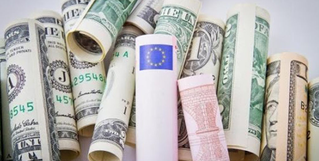 جزییات نرخ رسمی انواع ارز/ قیمت ۸ ارز کاهش یافت