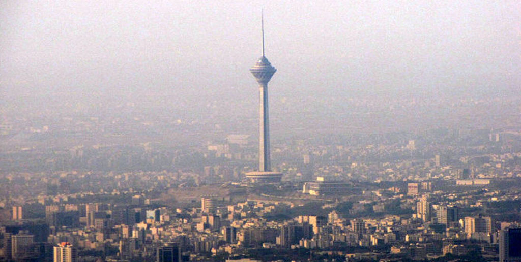 هوای تهران آلوده است