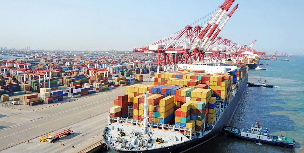 در مدت پنج ماه تجارت میان ایران و امارات از مرز یک میلیارد دلار گذشته است !