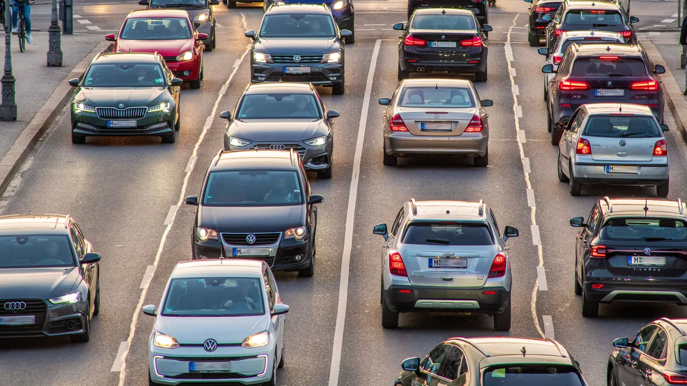 میلیون‌ها خودرو در آلمان در معرض توقیف؛ قوانین سخت‌گیرانه جدید در راه است